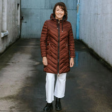 Load image into Gallery viewer, Moke Arnie Puffer