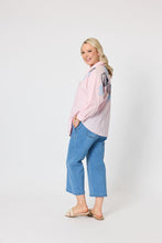 Load image into Gallery viewer, Gordon Smith Hudson Cropped Jean 49476