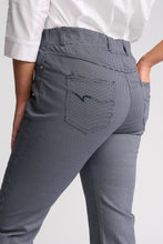 Load image into Gallery viewer, Vassalli London Pull On Pant 296