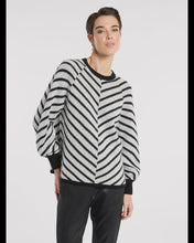 Load image into Gallery viewer, Marco Polo Chevron Stripe Knit 3598
