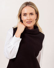 Load image into Gallery viewer, See Saw Cowl Neck Vest 151
