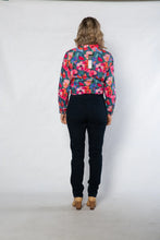 Load image into Gallery viewer, Equinox Flower Garden Shirt 3285
