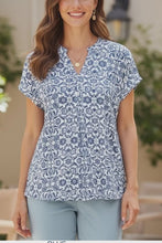 Load image into Gallery viewer, Equinox Ladies Top 341
