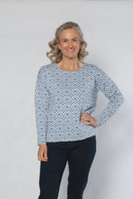 Load image into Gallery viewer, Equinox Round Neck Sweater 5740

