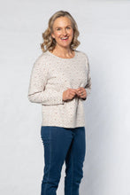 Load image into Gallery viewer, Equinox Round Neck Sweater 5740
