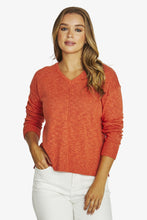 Load image into Gallery viewer, Jump V neck Slub Pullover 1002A
