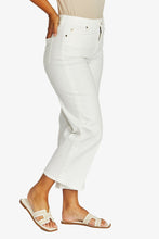 Load image into Gallery viewer, Jump Ivory Straight Leg Jean 7141A
