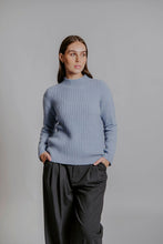Load image into Gallery viewer, Bella Crew Neck Step Hem Knit FB6416

