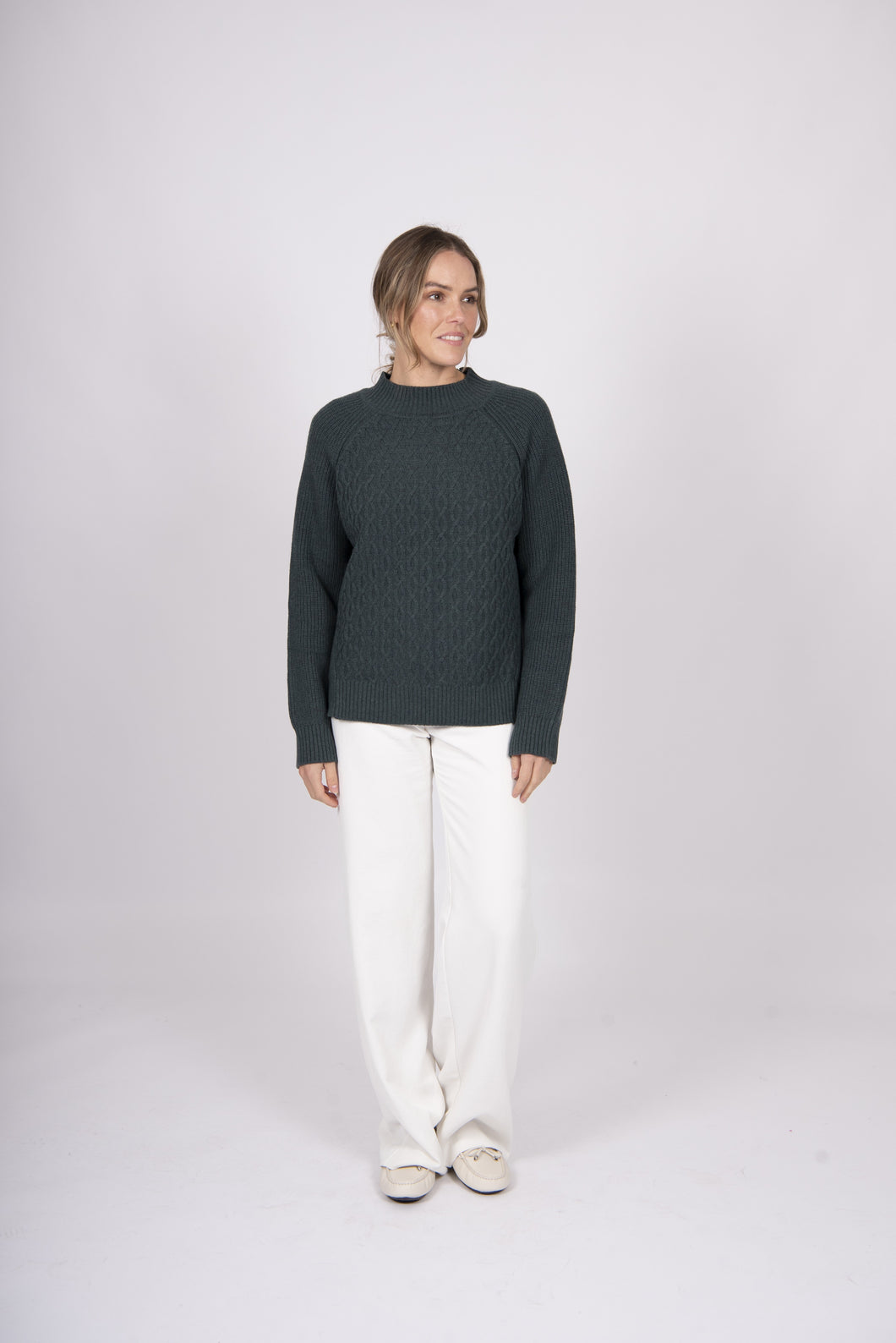 Fields Cable Raglan Pullover FK5007