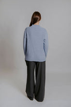 Load image into Gallery viewer, Bella Crew Neck Step Hem Knit FB6416
