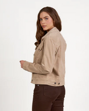 Load image into Gallery viewer, Vassalli Pinwale Cord Jacket 4051M
