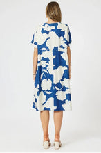Load image into Gallery viewer, Clarity Barcelona Print Dress 47856
