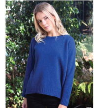 Load image into Gallery viewer, Lothlorian Rimu Jumper 9847
