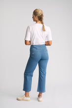 Load image into Gallery viewer, Vassalli Seattle Pull On Pants 275CS
